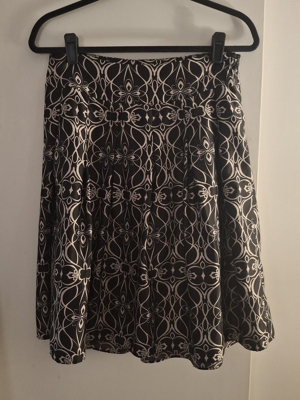 Mossimo Supply Co. Black and Cream Floral Geometric Skater Skirt